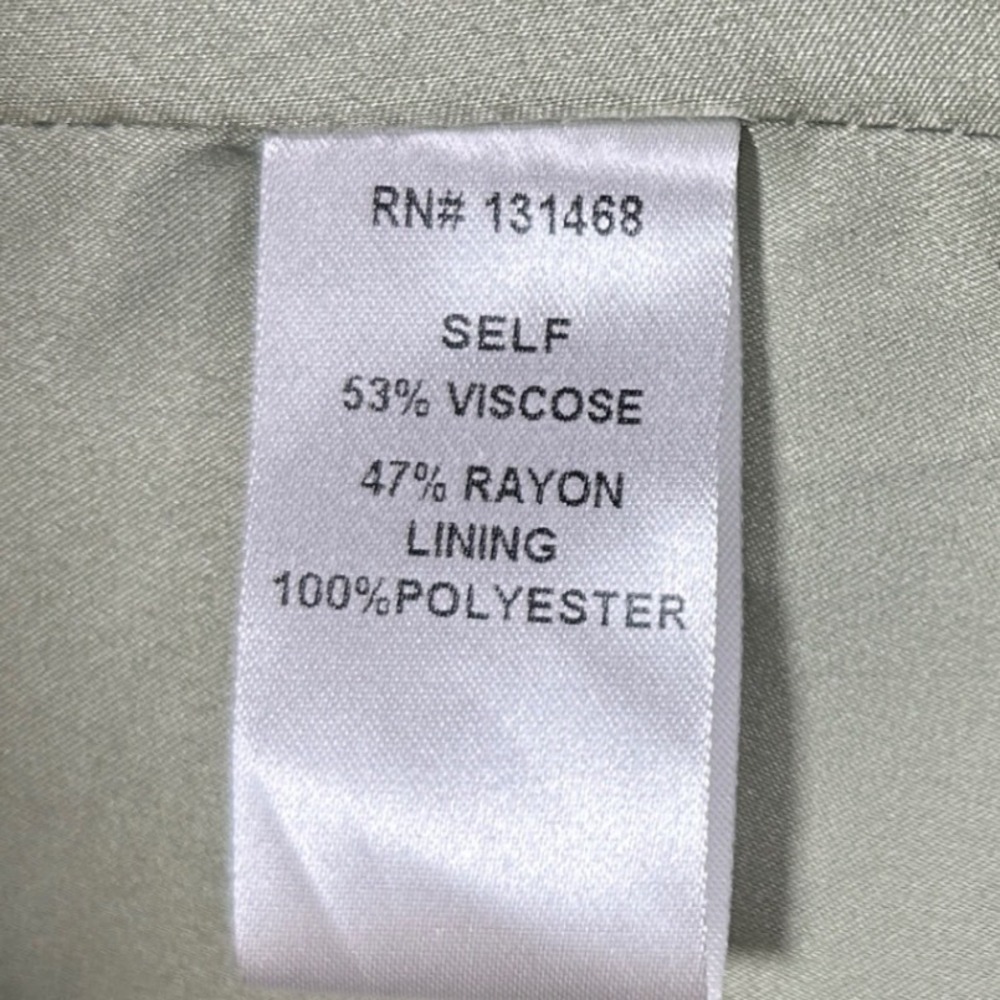 VICI Women's Satin Blazer‎ - Small  - Sage - Picture 10 of 11